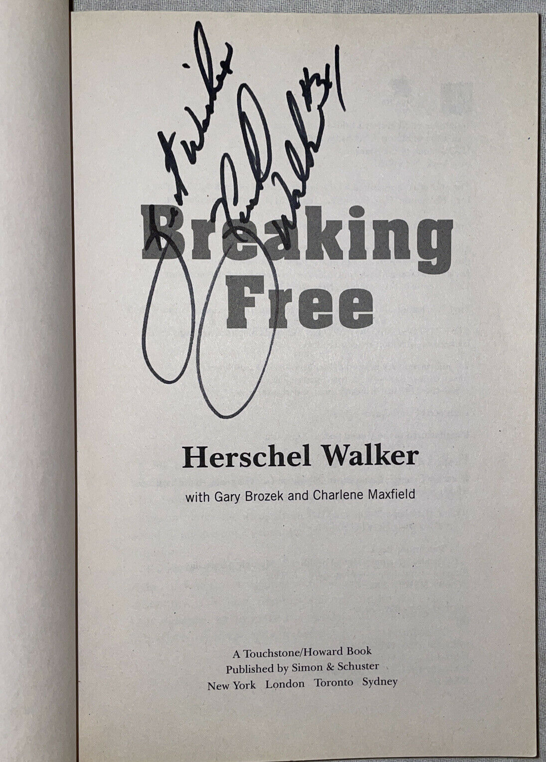Signed Herschel Walker Breaking Free Book Pb 1st Ed. Heisman Dallas Cowboys Nfl